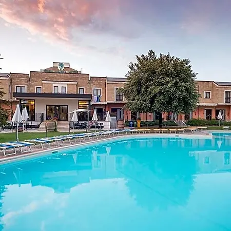 Ξενοδοχείο Terra Umbra 4*